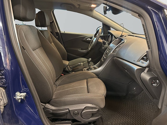 Opel Astra 9 of 20