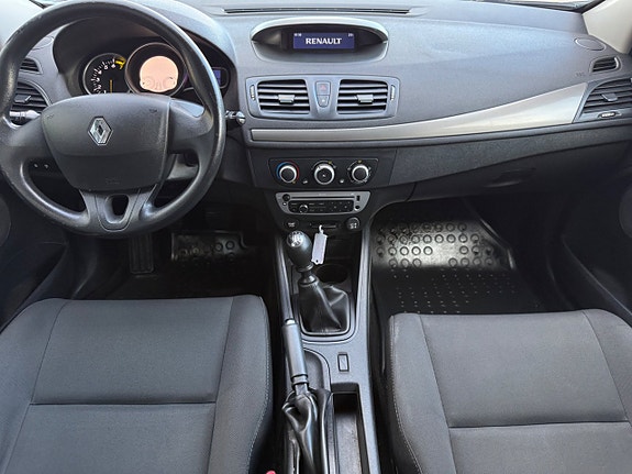 Renault Megane 8 of 11