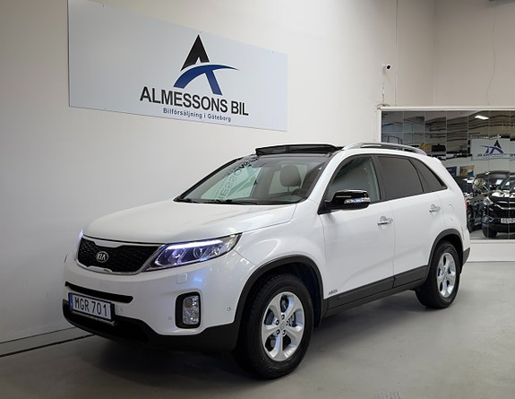 Kia Sorento 2 of 24