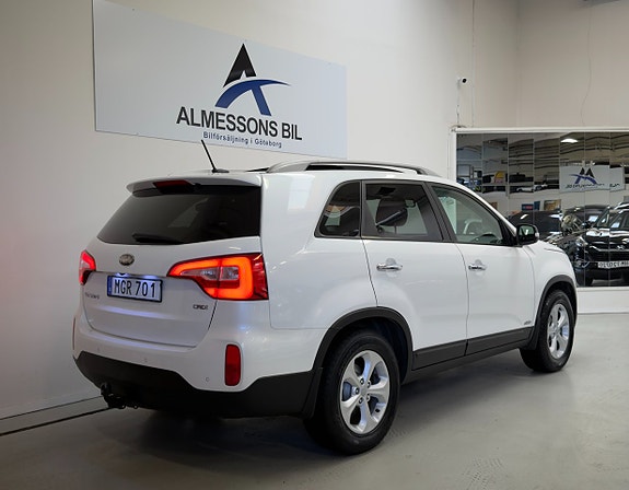 Kia Sorento 7 of 24