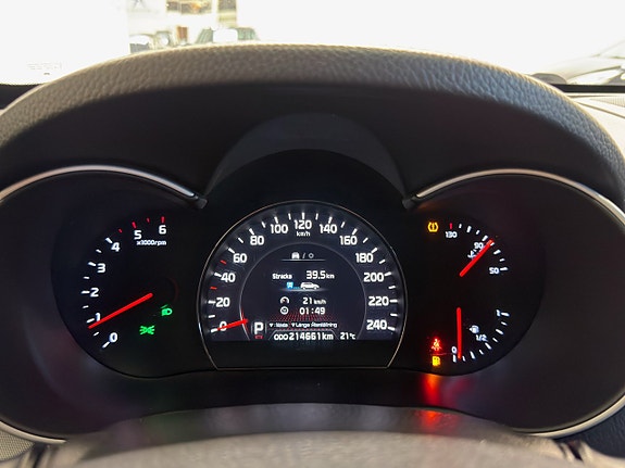 Kia Sorento 18 of 24