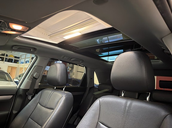Kia Sorento 12 of 24