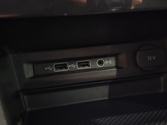 Volkswagen Tiguan 27 of 30