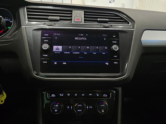 Volkswagen Tiguan 20 of 30