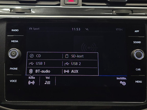 Volkswagen Tiguan 25 of 30