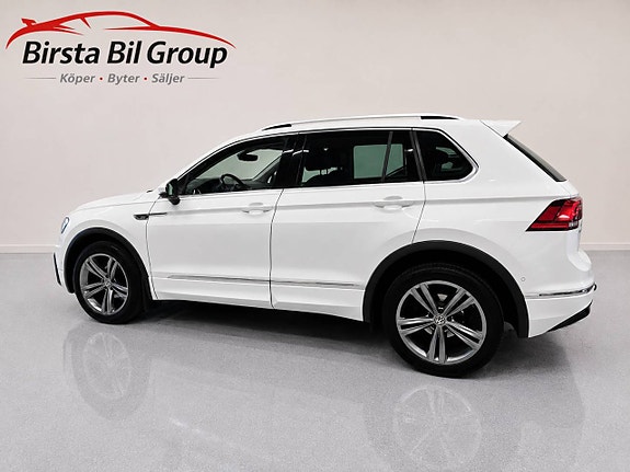 Volkswagen Tiguan 8 of 30