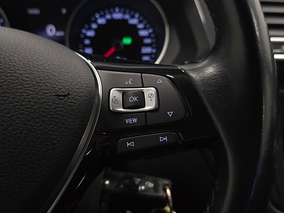 Volkswagen Tiguan 19 of 30