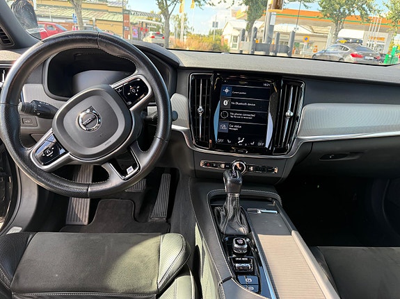 Volvo S90 10 of 11
