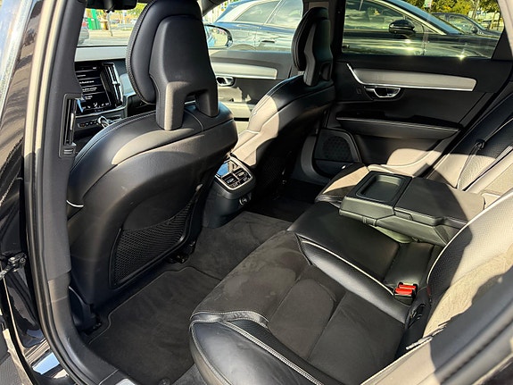 Volvo S90 9 of 11