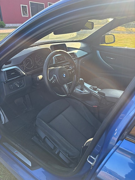 BMW 320d 7 of 9