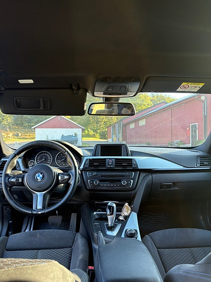 BMW 320d 8 of 9