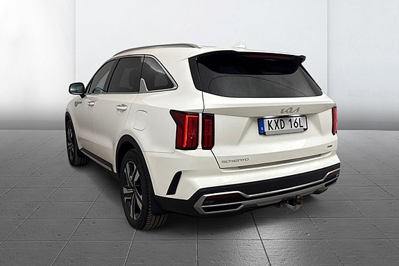 Kia Sorento 6 of 16