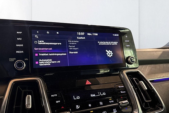 Kia Sorento 14 of 16
