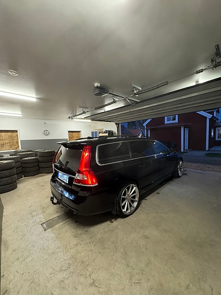 Volvo V70 5 of 15