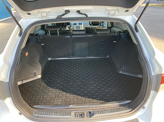 Toyota Avensis 9 of 21