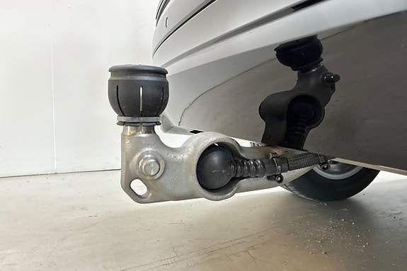 Volvo XC60 25 of 25