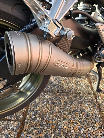 Yamaha FZ1-S (LÅGA MIL, VÄLVÅRDAD) 4 of 9