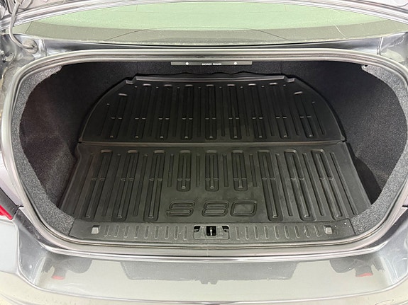 Volvo S80 12 of 19