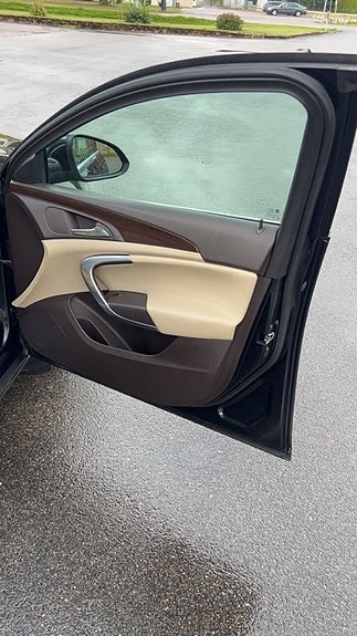 Opel Insignia 15 of 15