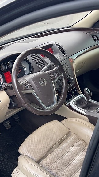 Opel Insignia 8 of 15