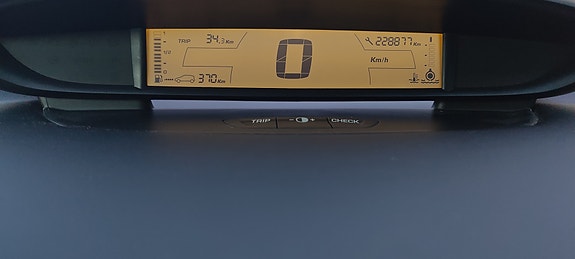 Citroen C4 10 of 14