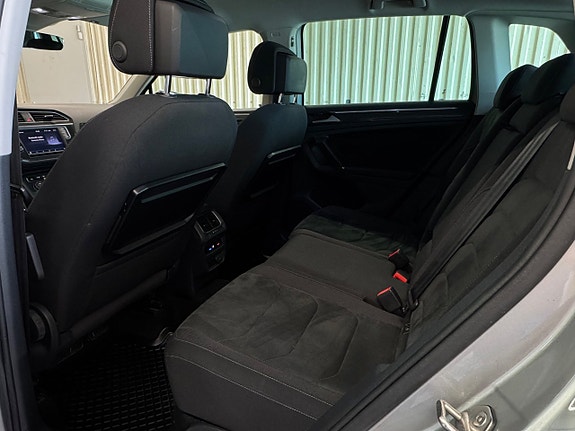 Volkswagen Tiguan 19 of 25