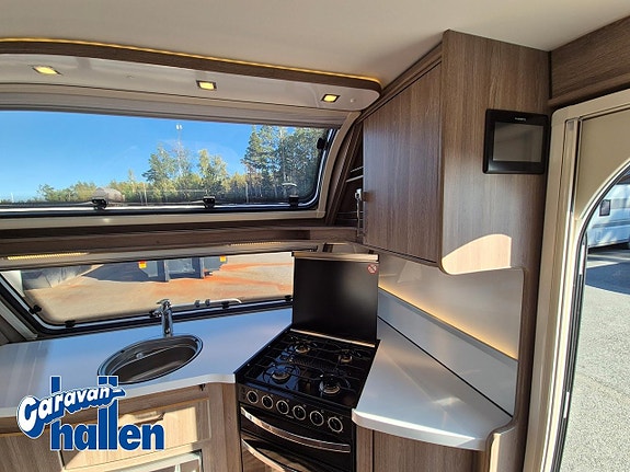 Kabe Royal 780 TDL FK KS (AC/Cykleställ/Micro/Skinn/Utv.gasoluttag) 16 of 27