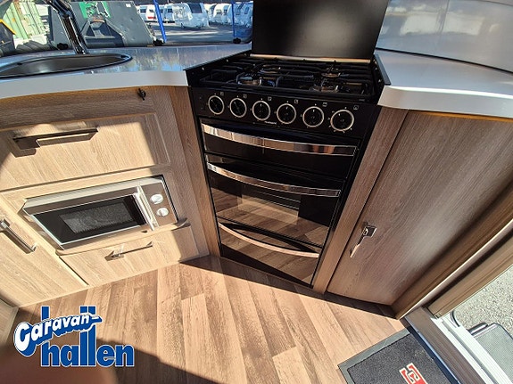Kabe Royal 780 TDL FK KS (AC/Cykleställ/Micro/Skinn/Utv.gasoluttag) 15 of 27