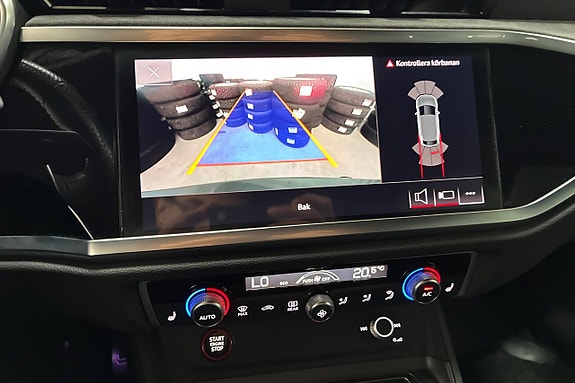 Audi Q3 18 of 28