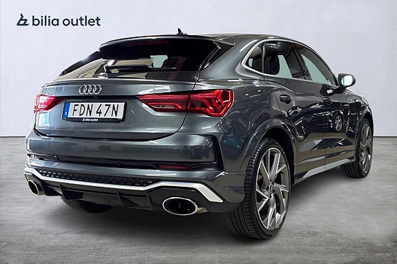 Audi Q3 6 of 28