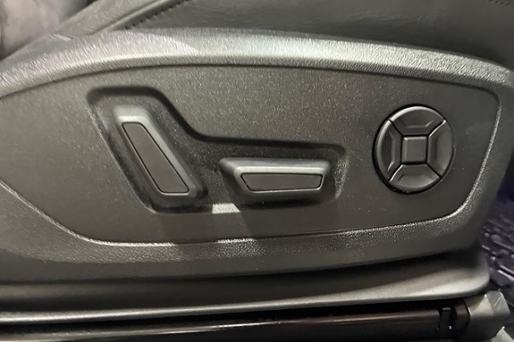 Audi Q3 24 of 28