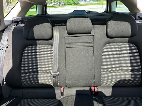 Peugeot 407 9 of 10