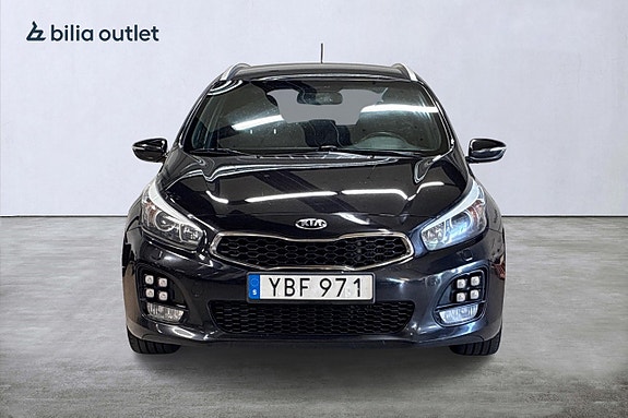 Kia Ceed 3 of 23