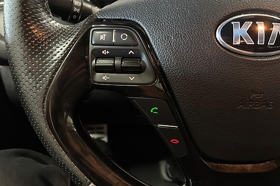Kia Ceed 21 of 23