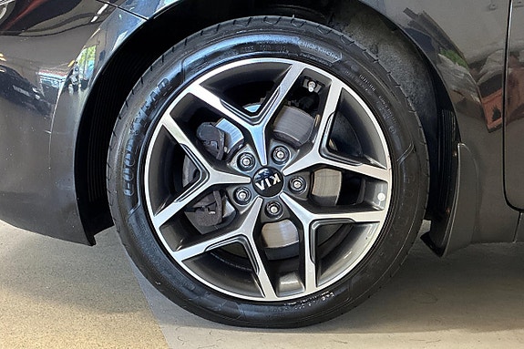 Kia Ceed 11 of 23