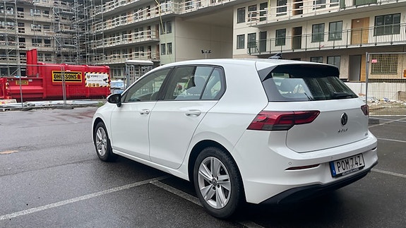Volkswagen Golf VIII 5 of 8