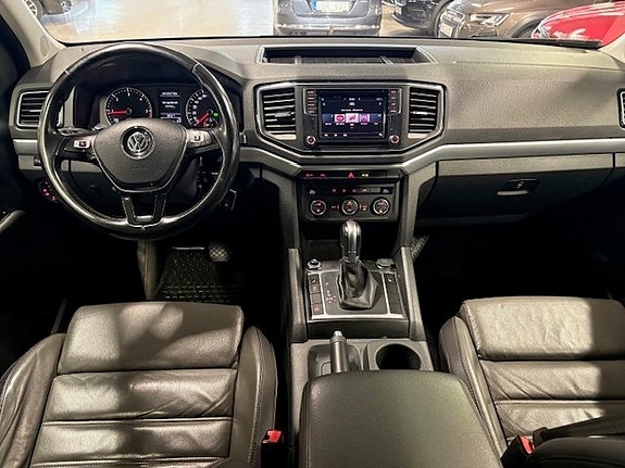Volkswagen Amarok 6 of 11