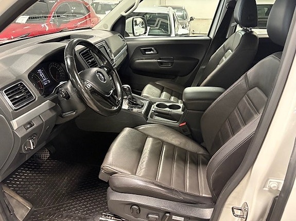 Volkswagen Amarok 4 of 11