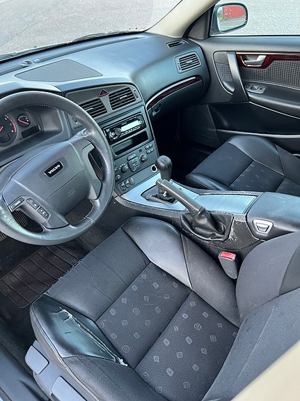 Volvo V70 10 of 15