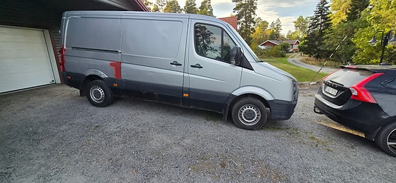 Volkswagen Crafter 35 2 of 7