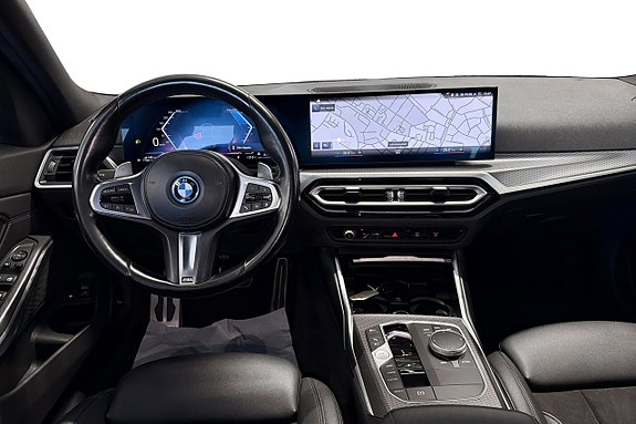 BMW 330e 15 of 29