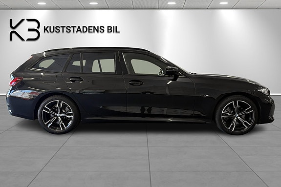 BMW 330e 2 of 29