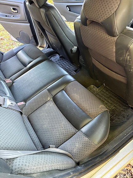 Volvo V70 10 of 14