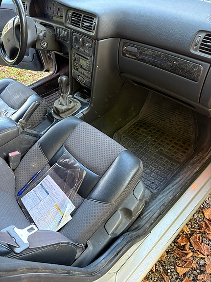 Volvo V70 9 of 14