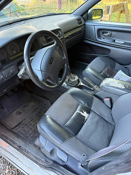 Volvo V70 12 of 14