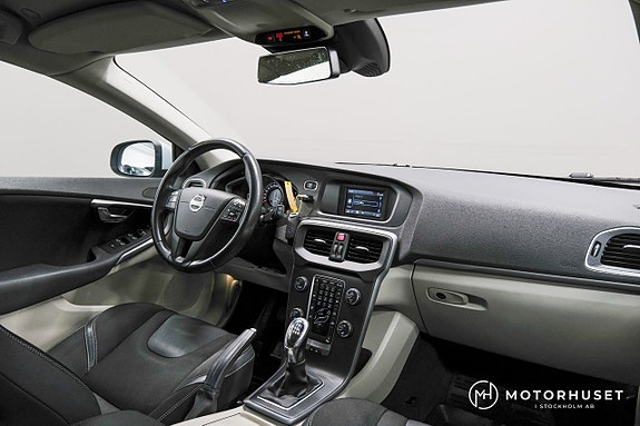 Volvo V40 10 of 17