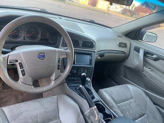 Volvo V70 10 of 10