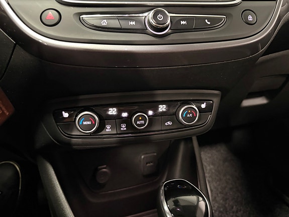 Opel Crossland X 22 of 28