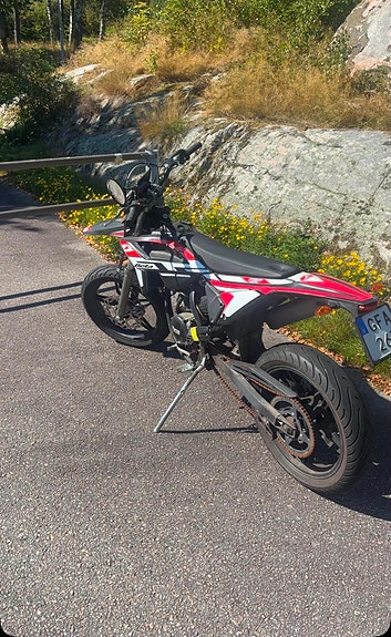 Beta RR 50 Motard 2 of 4