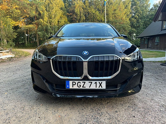 BMW 225e 3 of 6